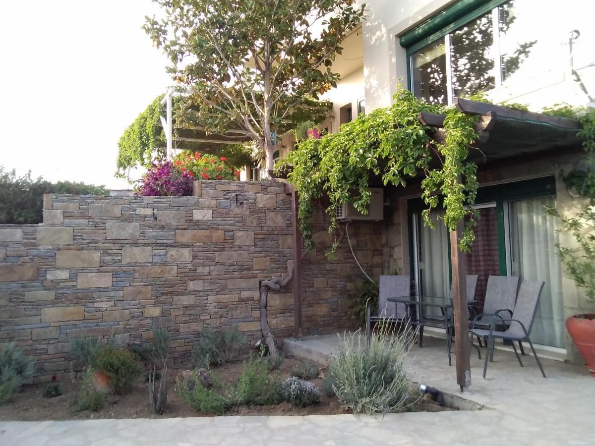 Αμυγδαλιές 33 Μύρινα Villa Exterior photo
